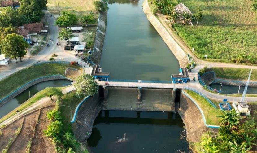 Kamboja Dukung Proyek Kanal yang Didanai Tiongkok, Meskipun Vietnam Mempertanyakannya.