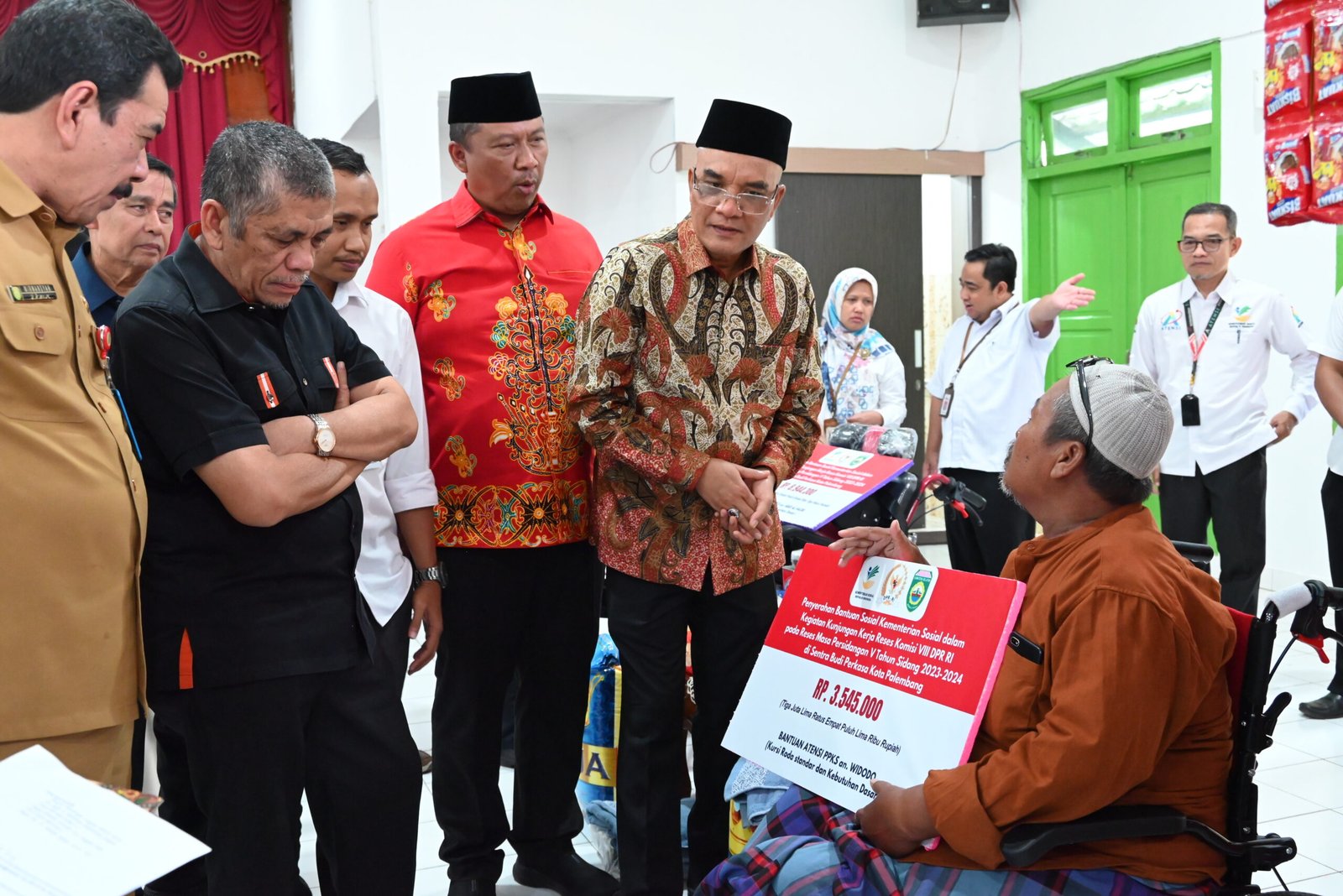 Komisi VIII Salurkan Bantuan Rp65 Miliar kepada Masyarakat Sumsel