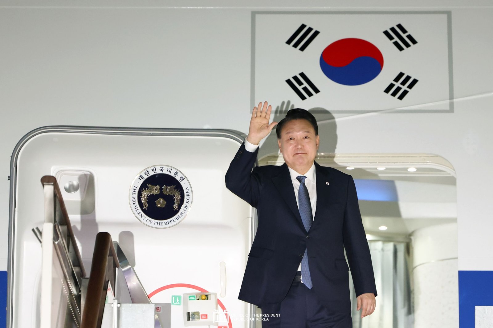 Presiden Korea Selatan Yoon Suk Yeol Ditangkap