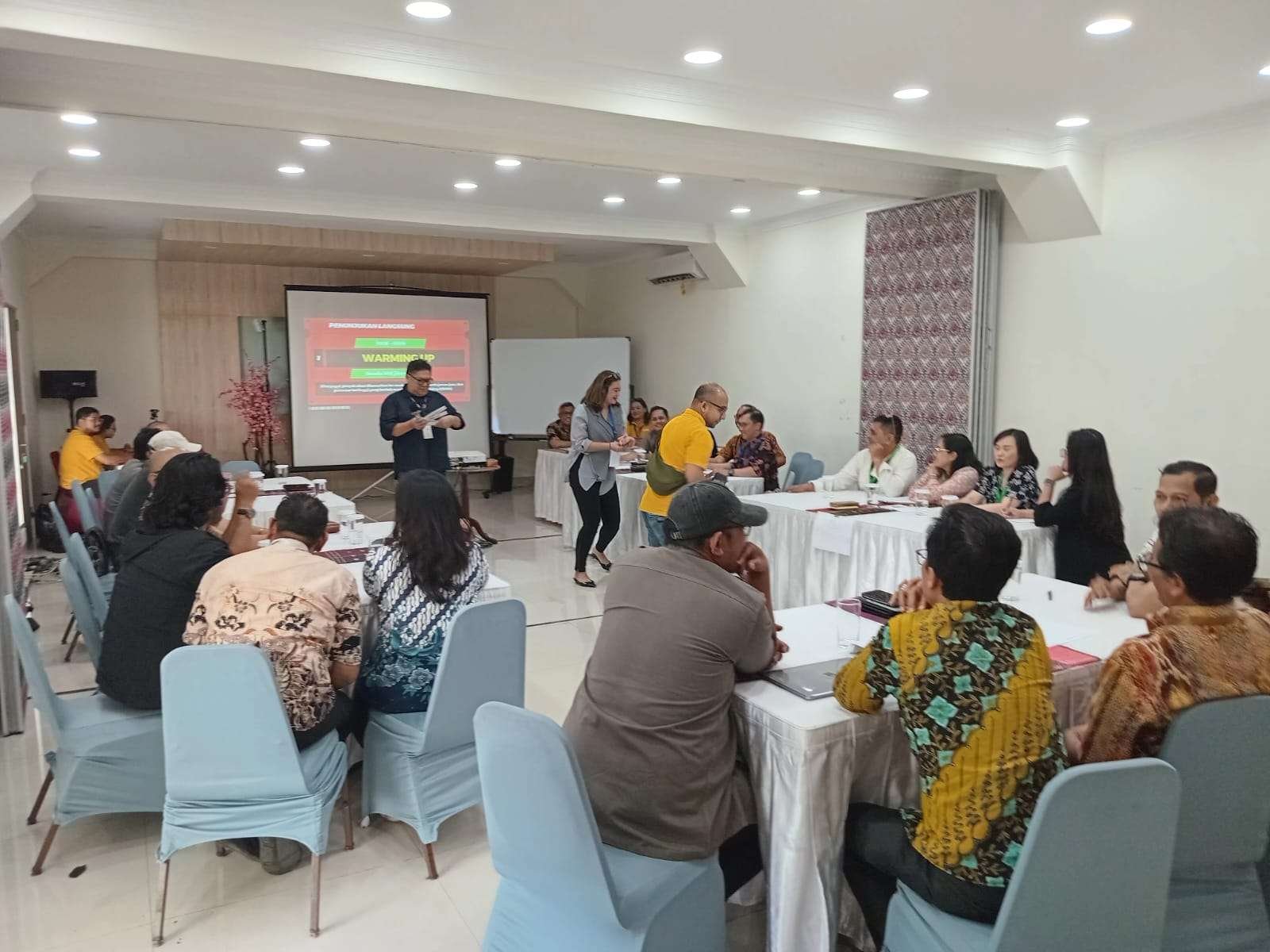 JIHS Gelar Turnamen Wirausaha The Ceo WAR