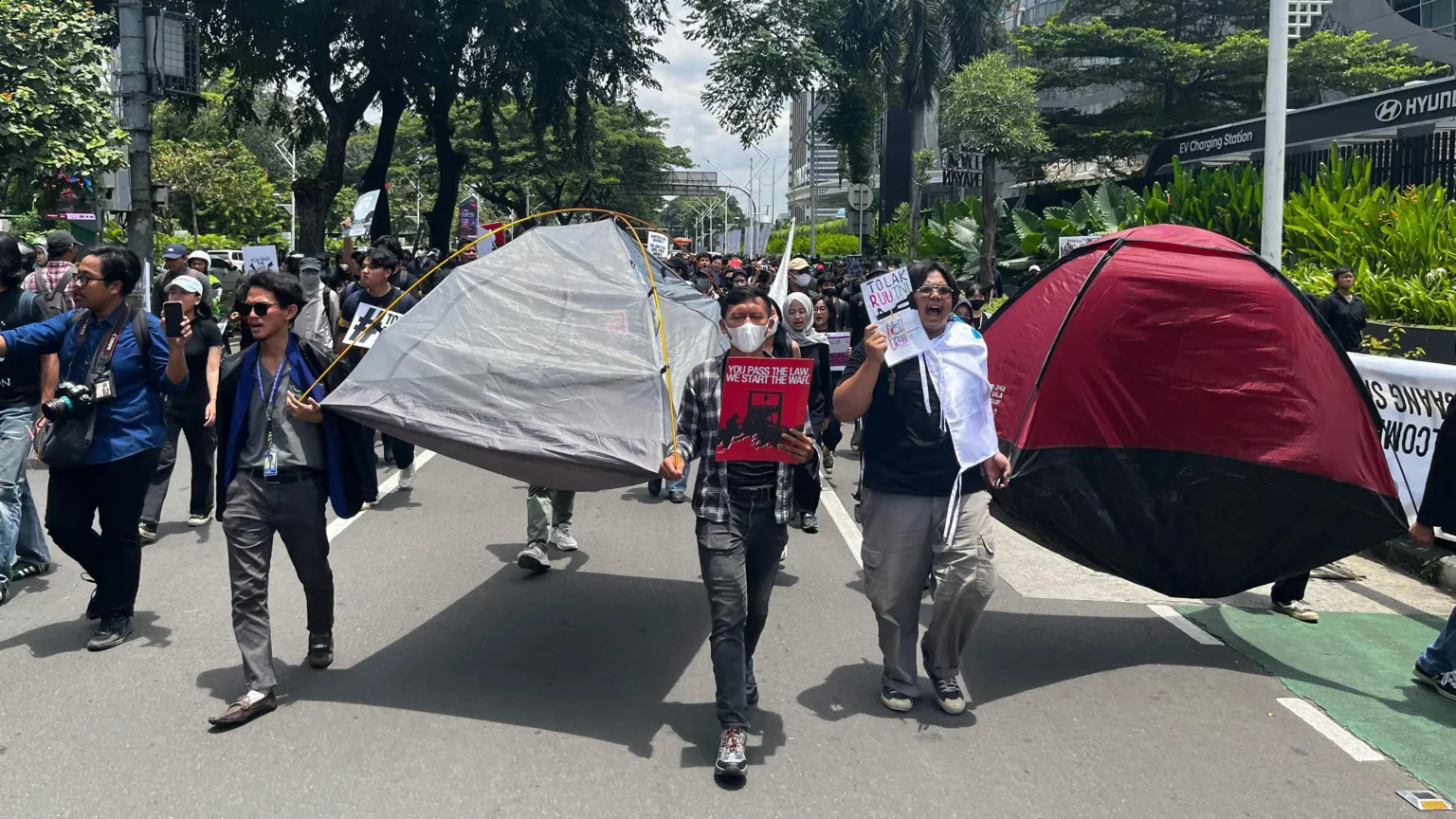Demo Tolak RUU TNI Keos, Psikiater: Penolakan Masyarakat Ini Sangat&hellip;