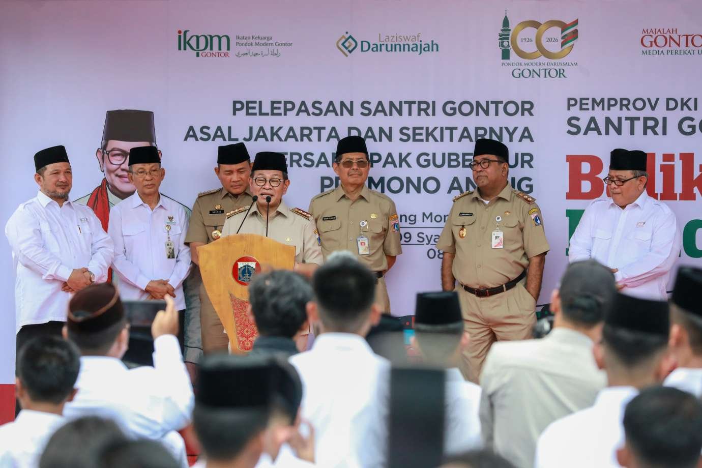 Pramono Anung Ajak Orang Tua Santri Terus Dukung Perjalanan Menuntut Ilmu