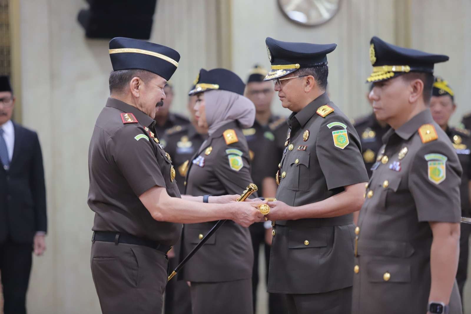 Jaksa Agung Tekankan Integritas dan Optimalisasi Kinerja di Pelantikan Enam Kajati