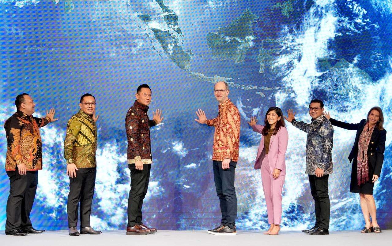 Kemenekraf Hadiri Launching Microsoft Data Cloud Region Pertama di Indonesia