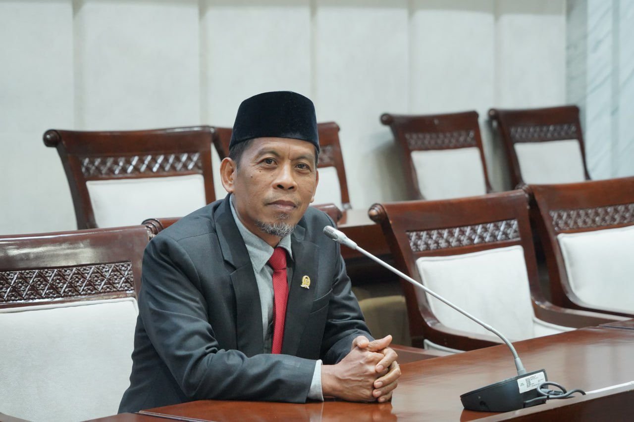 Evakuasi Pendaki Brasil di Gunung Rinjani Terlambat, DPR: Pemerintah Harus Perkuat Teknologi Tim SAR
