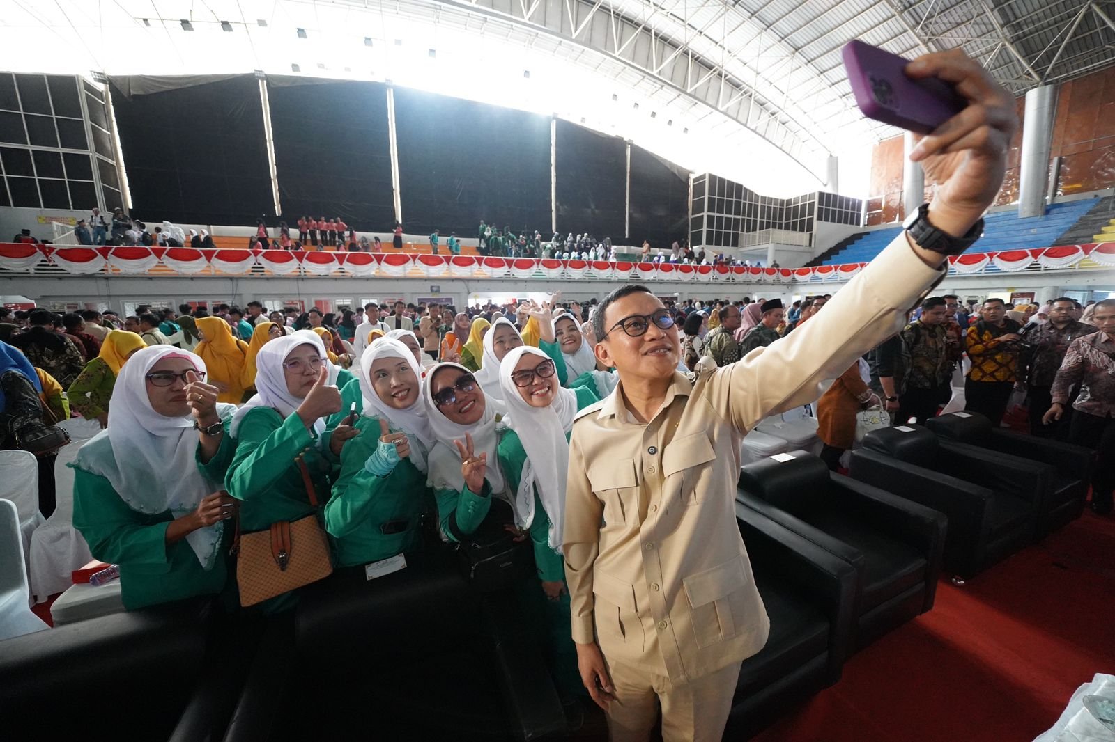 Menteri Karding Berencana Bentuk Migrant Center Terpadu di Gresik