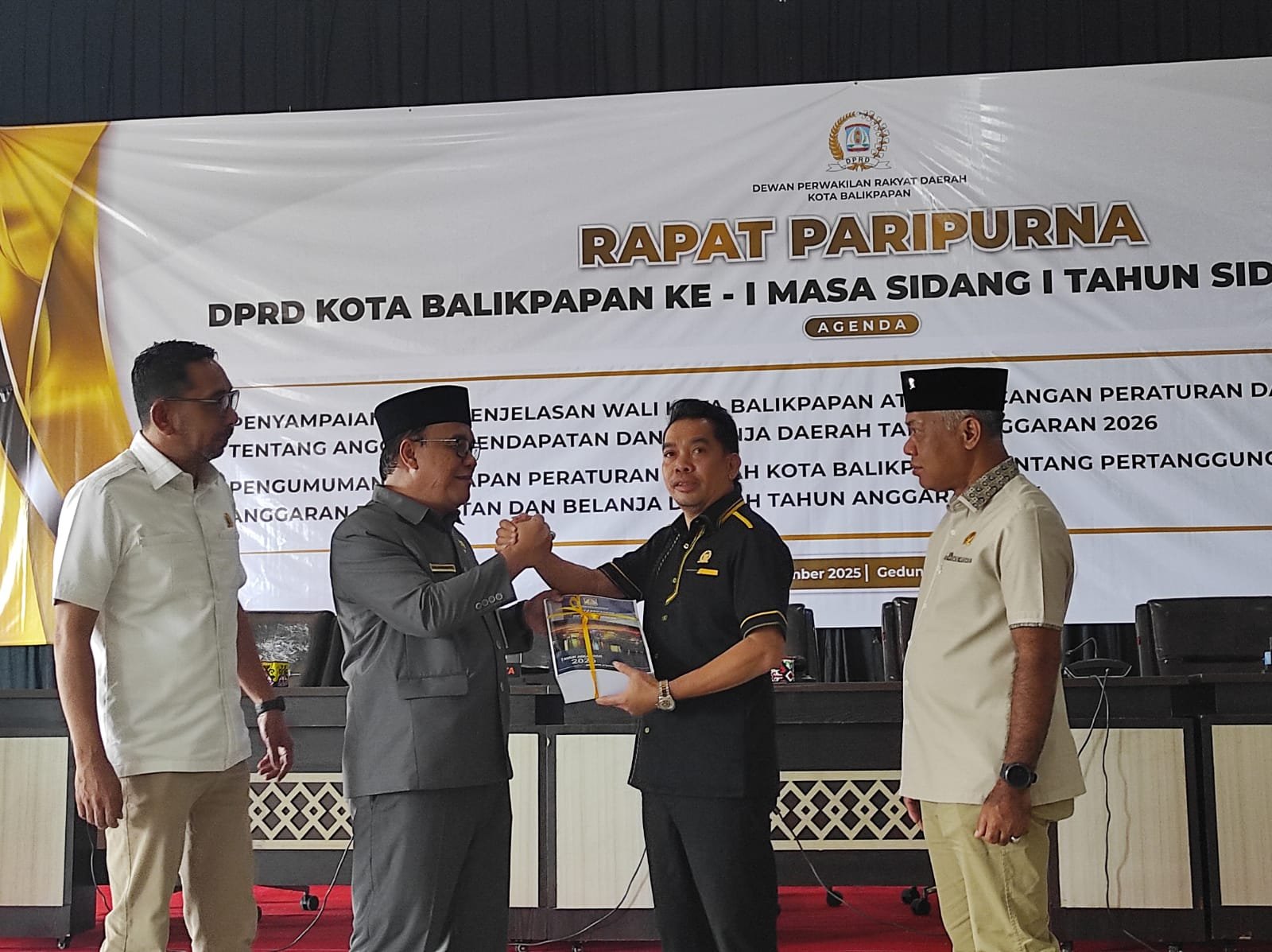 DPRD Balikpapan Bahas APBD 2026 dan Pertanggungjawaban APBD 2024 dalam Rapat Paripurna