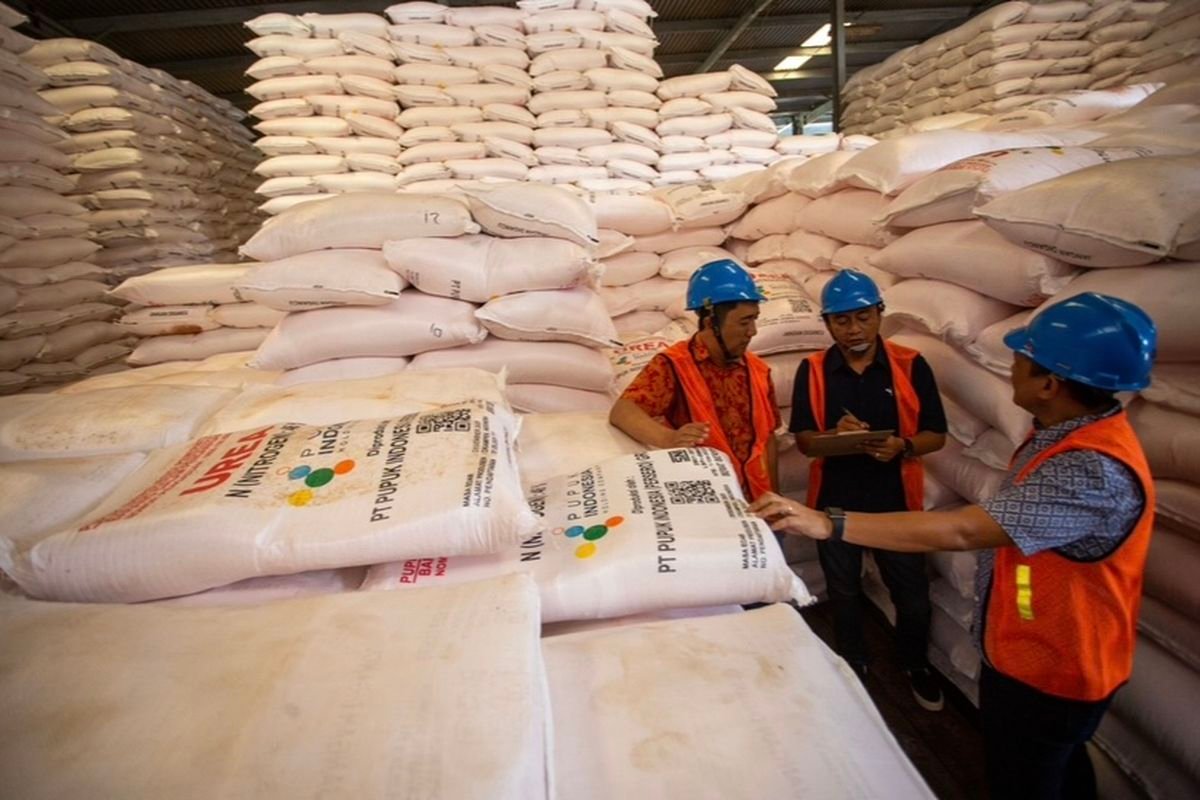 HET Pupuk Turun 20 Persen, DPR: Ringankan beban petani