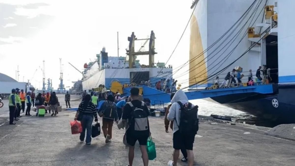 Tiket Kapal Surabaya–Balikpapan Menipis, Jadwal Padat April 2026 Picu Lonjakan Penumpang di Pelabuhan